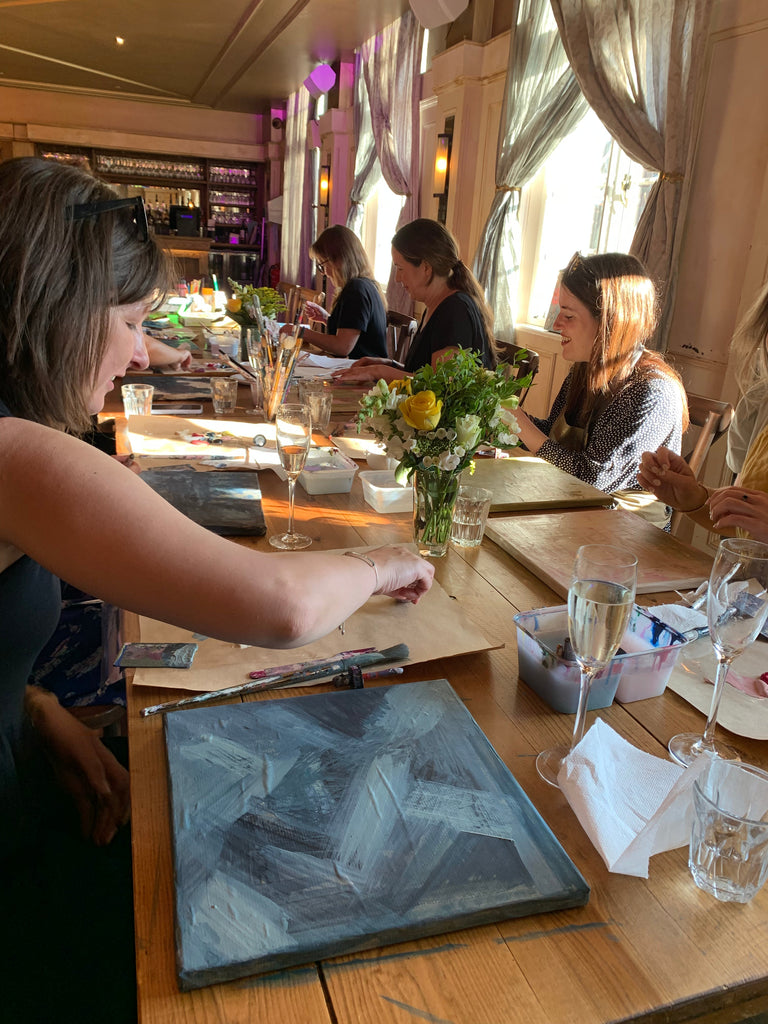 Floral lampshade painting class 7-9pm, Thursday  18th January upstairs in the cocktail bar at The Bedford Pub in Balham, London