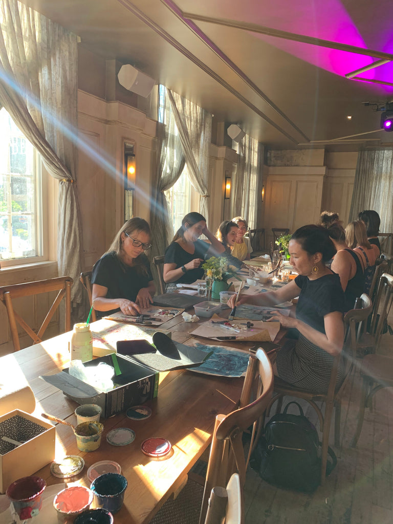 Floral lampshade painting class 7-9pm, Thursday  18th January upstairs in the cocktail bar at The Bedford Pub in Balham, London